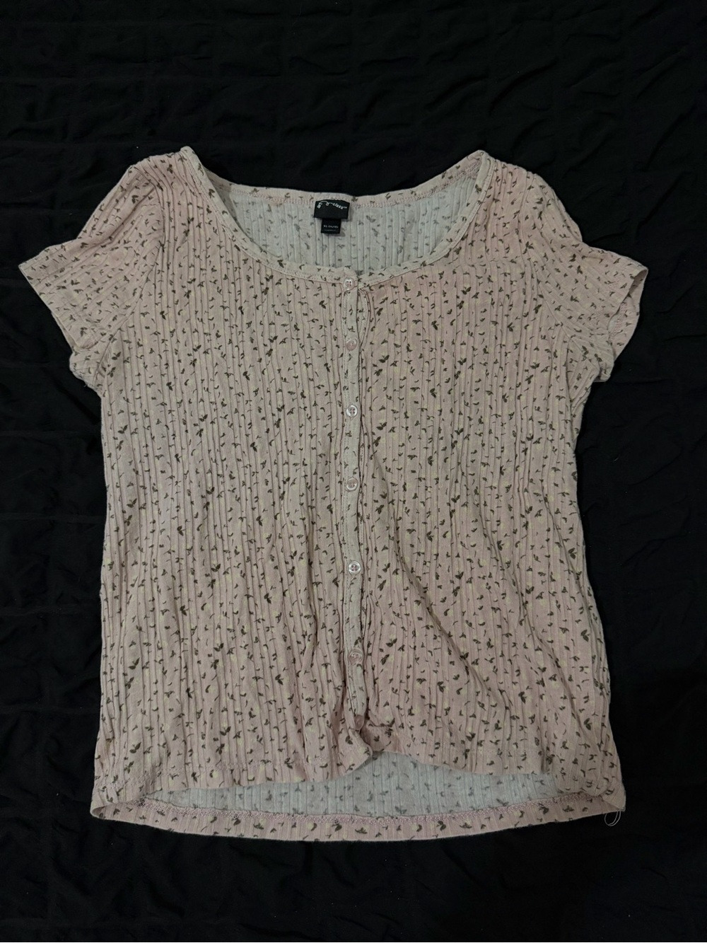 art class Pink Floral Button-Front Short Sleeve Top